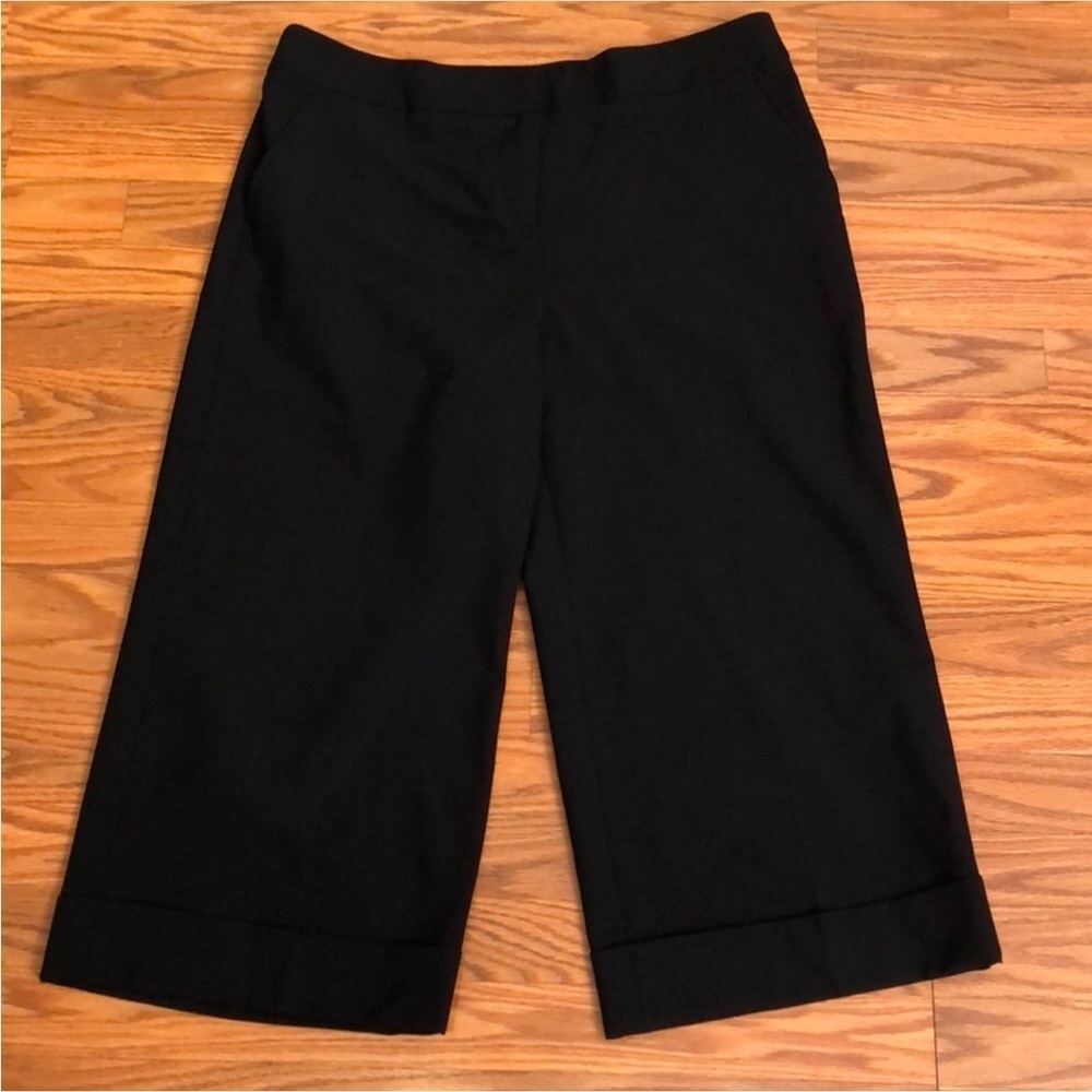 Kenneth Cole reaction Black Wide Leg Capris